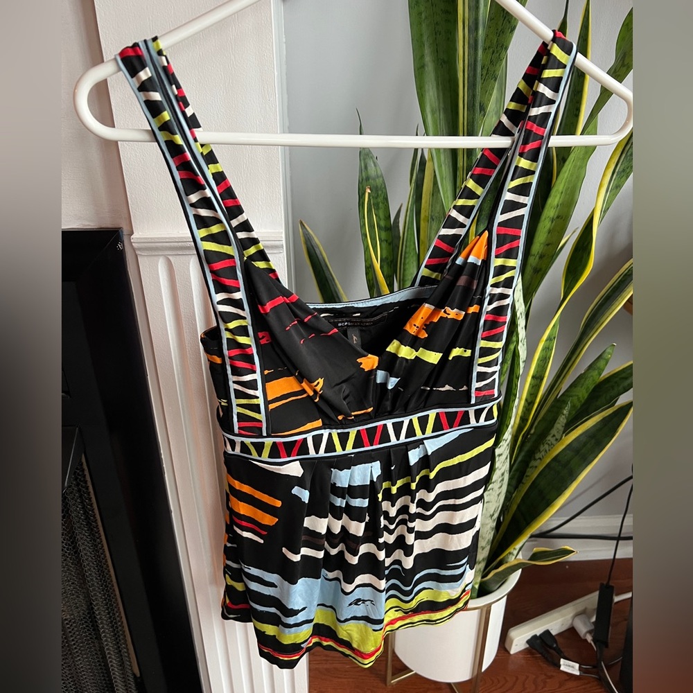 Bcbgmaxazria sleeveless top